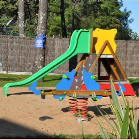 Kamp alanı - Animaux Ok, 7 Pers. - Api-1-52-2287